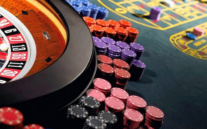 Казино игра на деньги онлайн риски онлайн казино